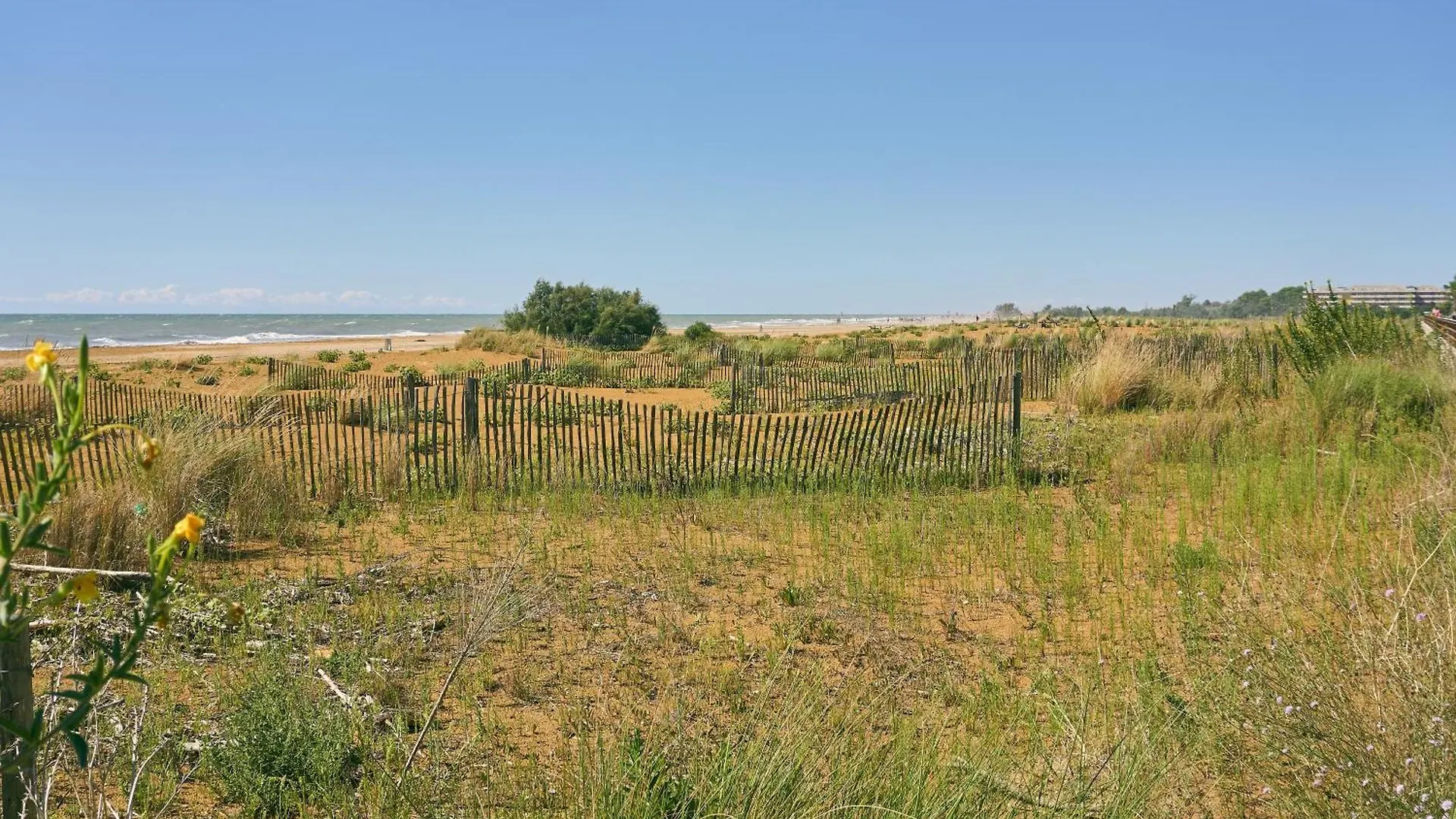 Enjoy Your Stay In A Quiet Location Bibione 0*,